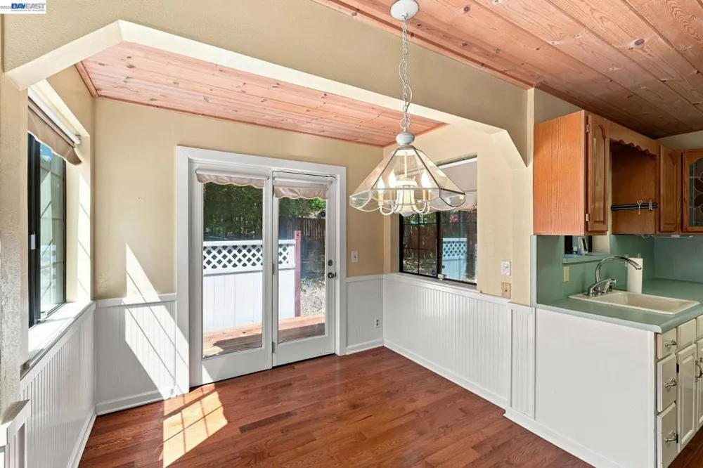 21916 Fallview Dr Sonora, CA 95370