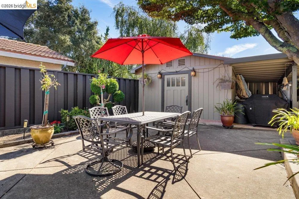 8765 Terrace Drive El Cerrito, CA 94530