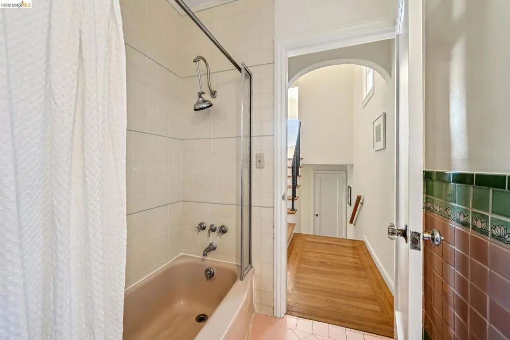 1655 Scenic Ave Berkeley, CA 94709