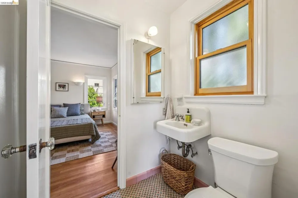 1655 Scenic Ave Berkeley, CA 94709