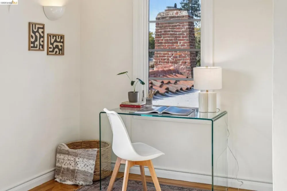 1655 Scenic Ave Berkeley, CA 94709