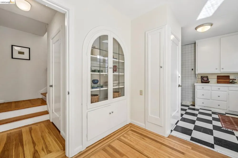 1655 Scenic Ave Berkeley, CA 94709
