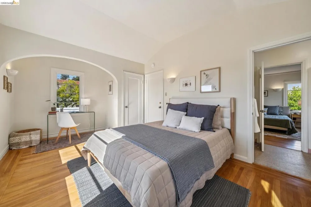 1655 Scenic Ave Berkeley, CA 94709