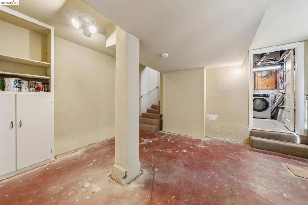 1655 Scenic Ave Berkeley, CA 94709