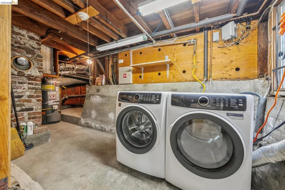 1655 Scenic Ave Berkeley, CA 94709