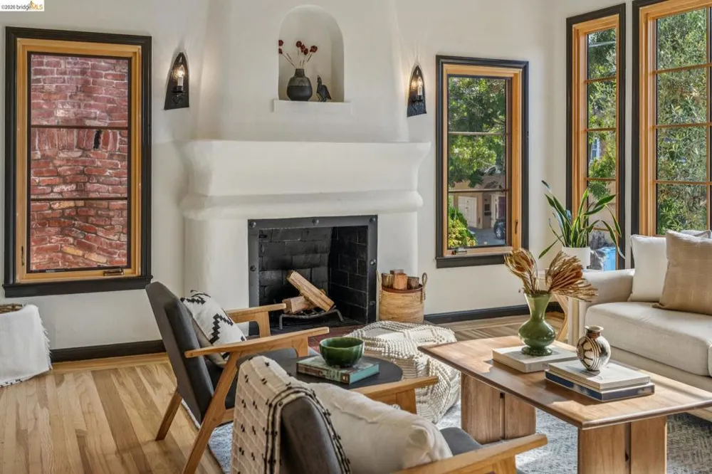 1655 Scenic Ave Berkeley, CA 94709