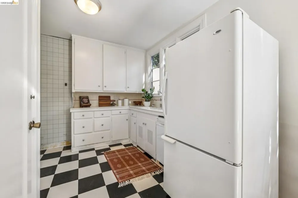 1655 Scenic Ave Berkeley, CA 94709