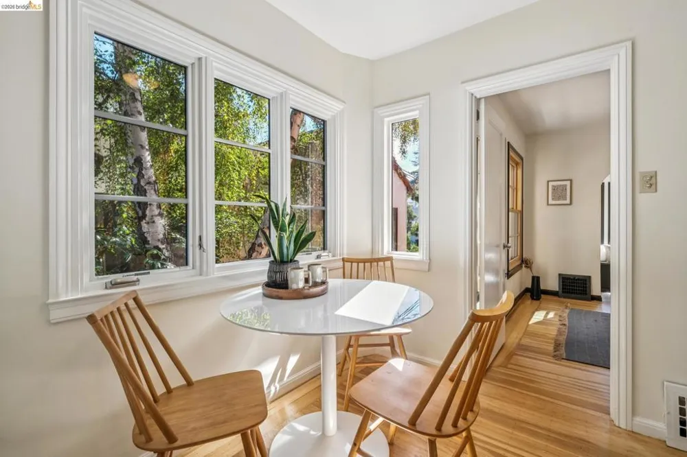 1655 Scenic Ave Berkeley, CA 94709