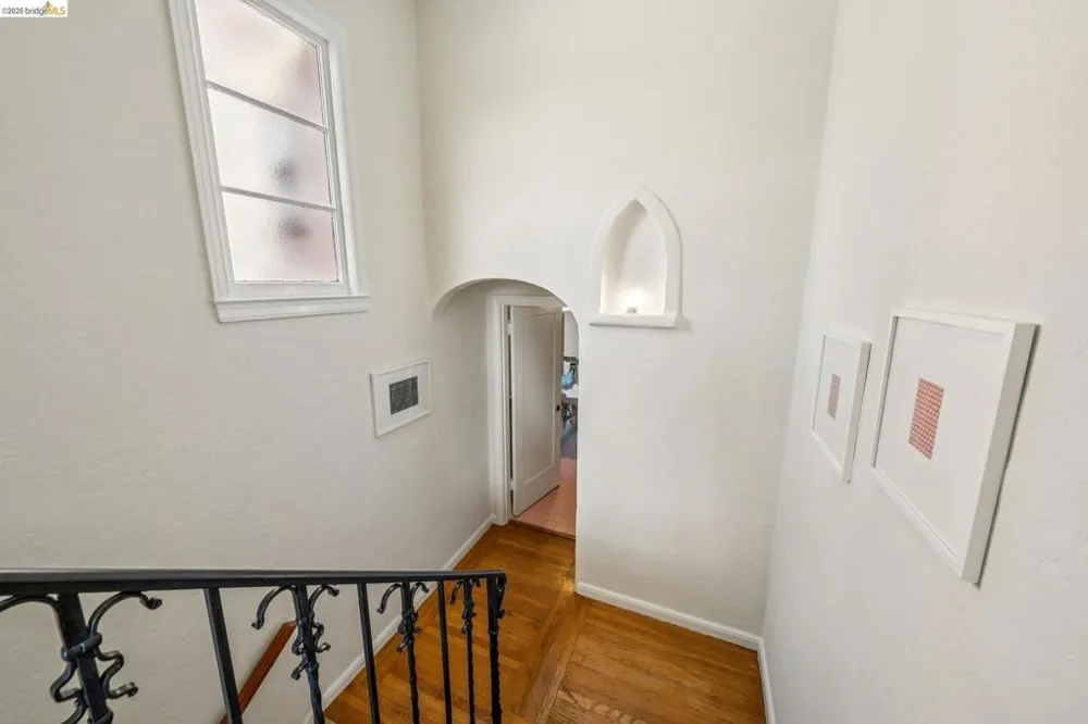1655 Scenic Ave Berkeley, CA 94709