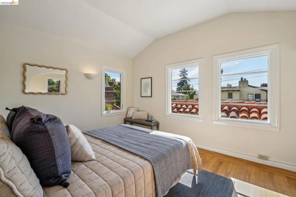 1655 Scenic Ave Berkeley, CA 94709