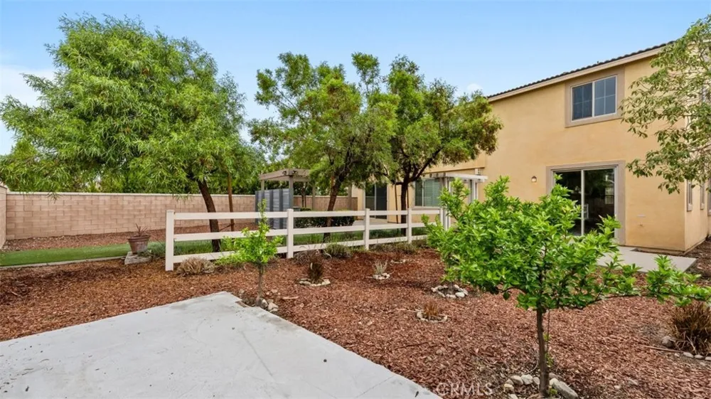 16575 Justin St Fontana, CA 92336