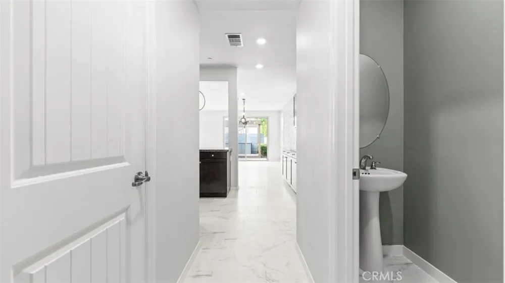 16575 Justin St Fontana, CA 92336