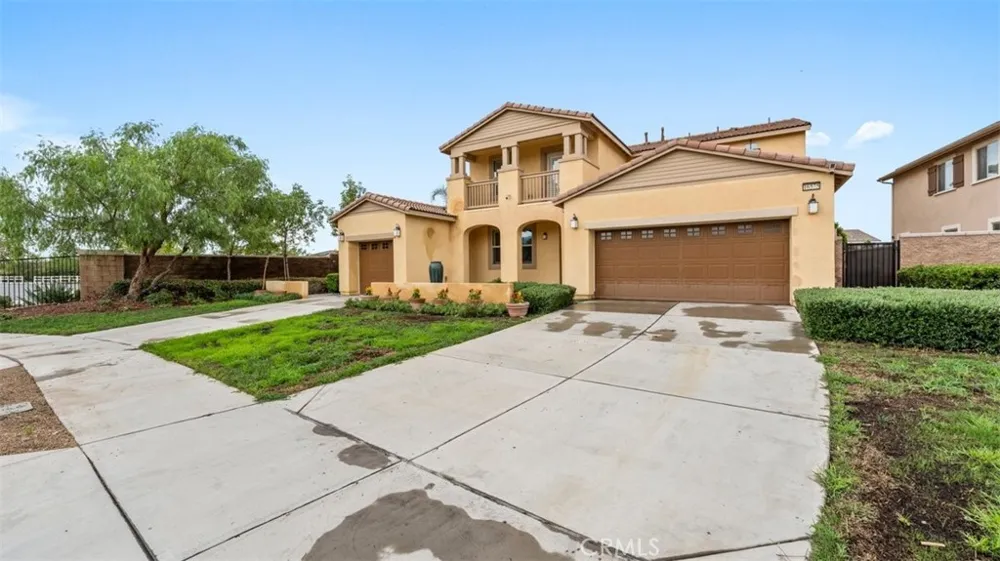 16575 Justin St Fontana, CA 92336