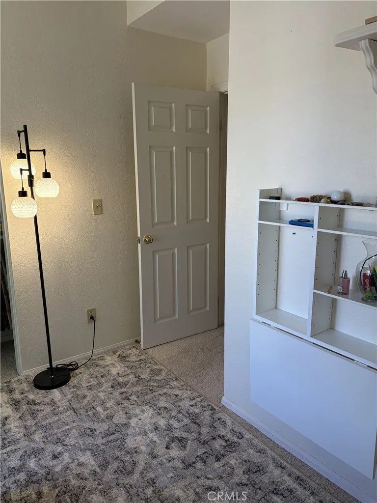 43502 11th E Lancaster, CA 93535
