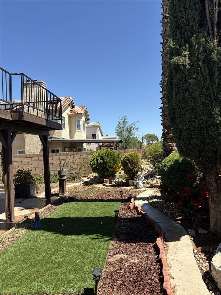43502 11th E Lancaster, CA 93535