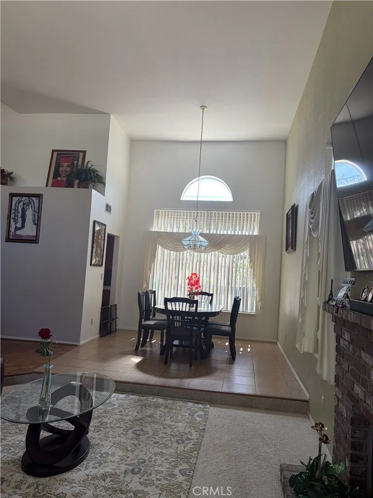 43502 11th E Lancaster, CA 93535