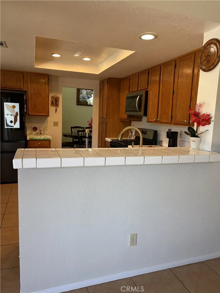 43502 11th E Lancaster, CA 93535