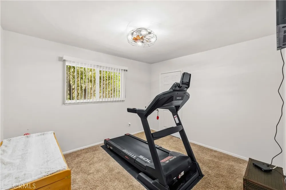 9801 Lubao Avenue Chatsworth, CA 91311