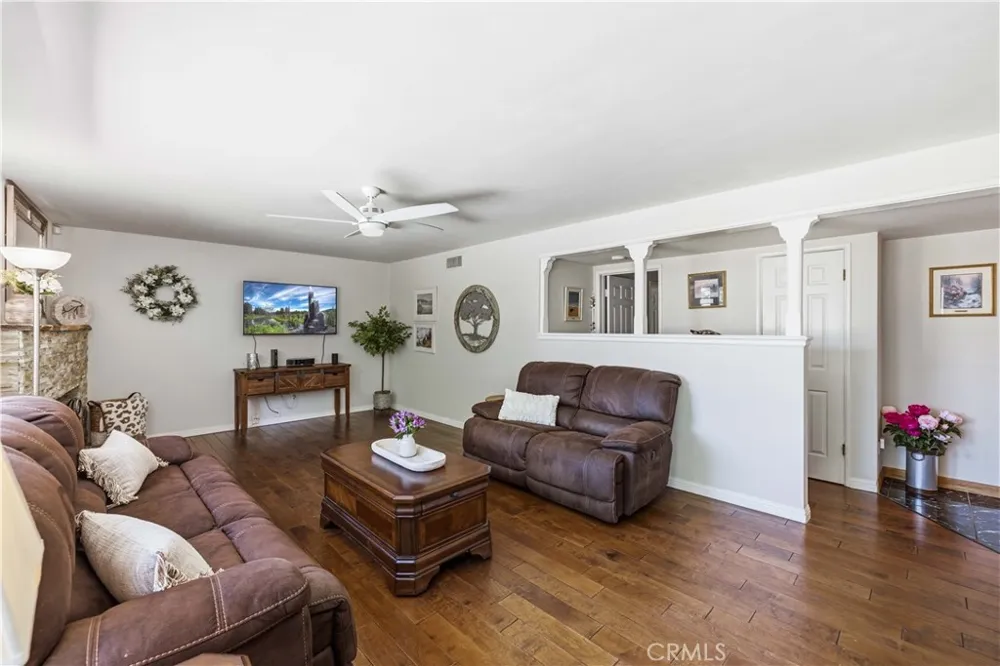 9801 Lubao Avenue Chatsworth, CA 91311