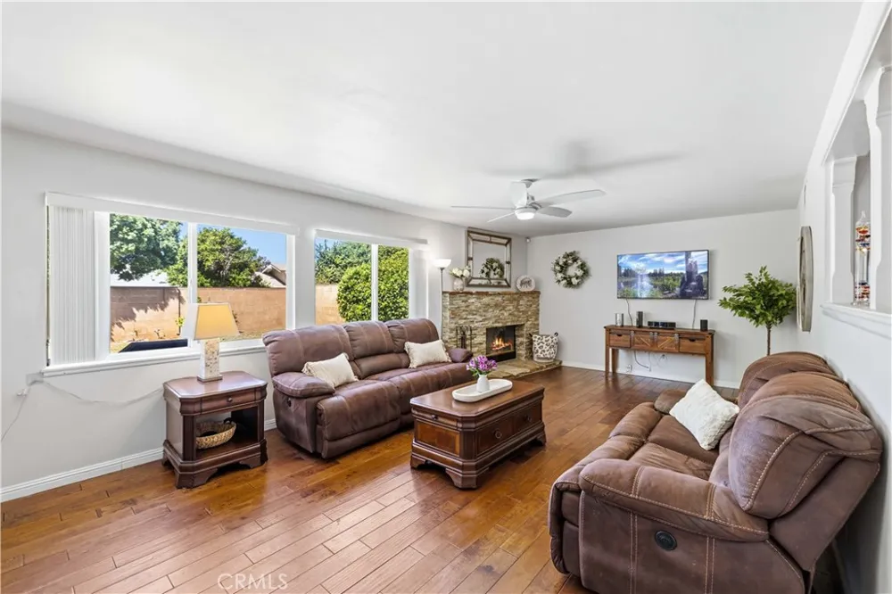 9801 Lubao Avenue Chatsworth, CA 91311