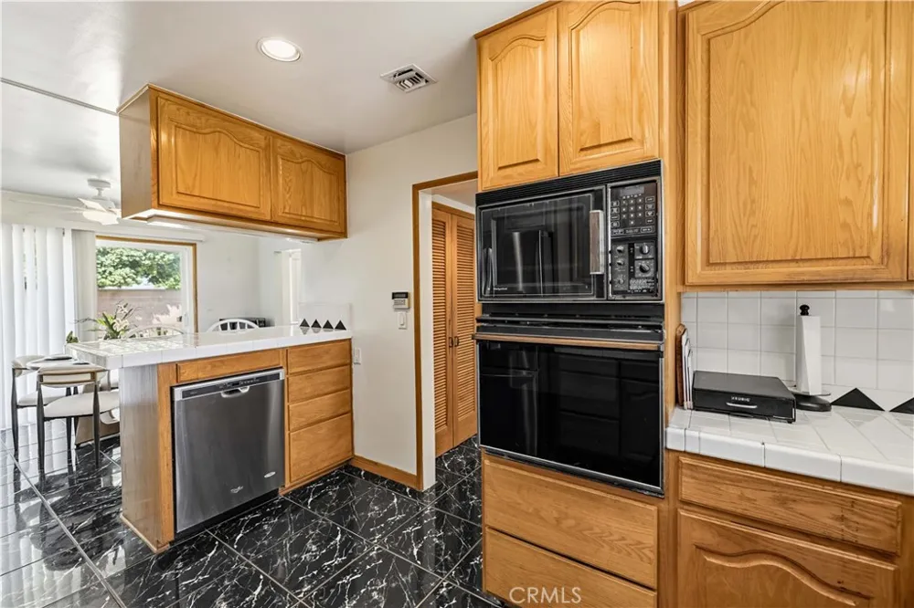 9801 Lubao Avenue Chatsworth, CA 91311