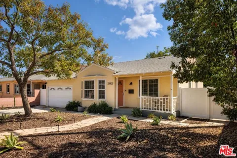 2012 Screenland Drive