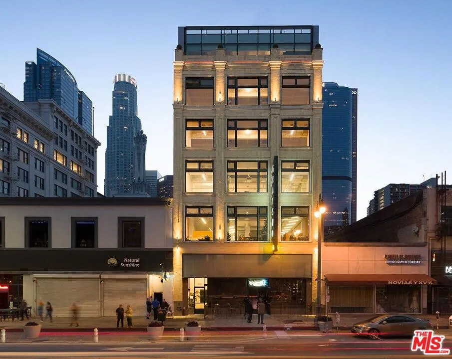 353 S Broadway #Penthouse Los Angeles, CA 90013