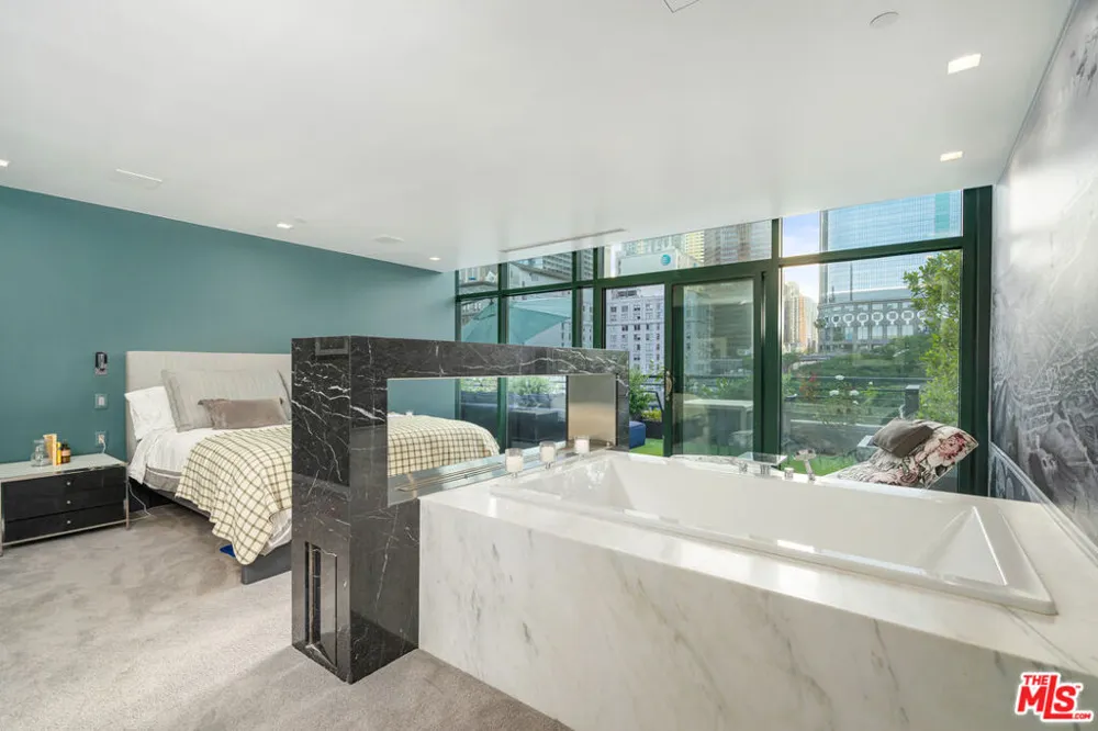 353 S Broadway #Penthouse Los Angeles, CA 90013