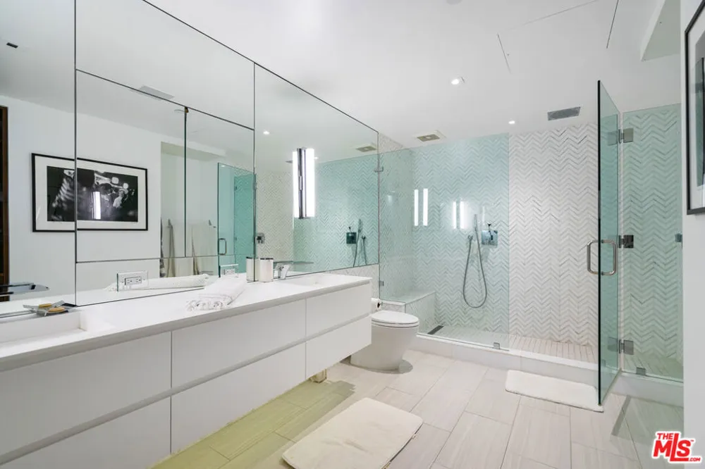 353 S Broadway #Penthouse Los Angeles, CA 90013
