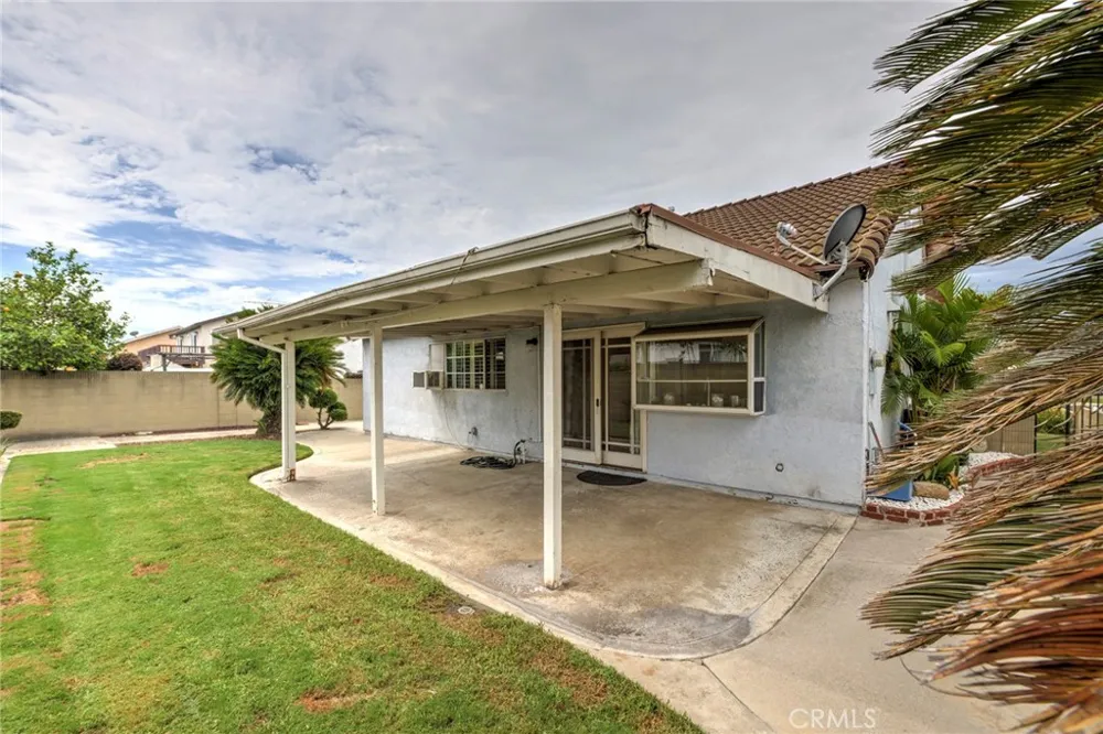 9146 Gregory Street Cypress, CA 90630