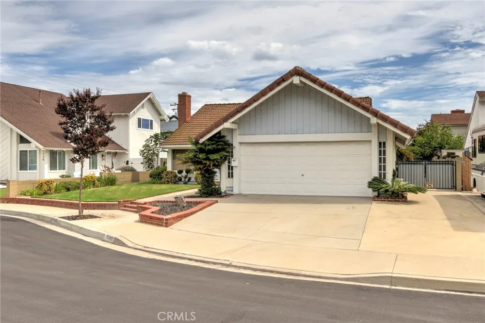 9146 Gregory Street Cypress, CA 90630