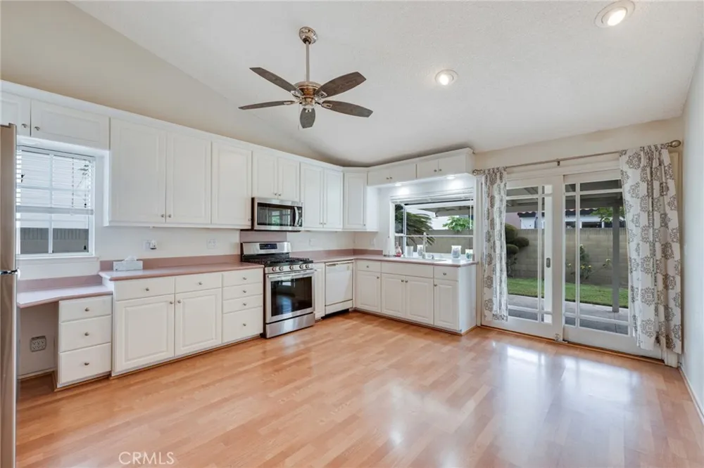 9146 Gregory Street Cypress, CA 90630