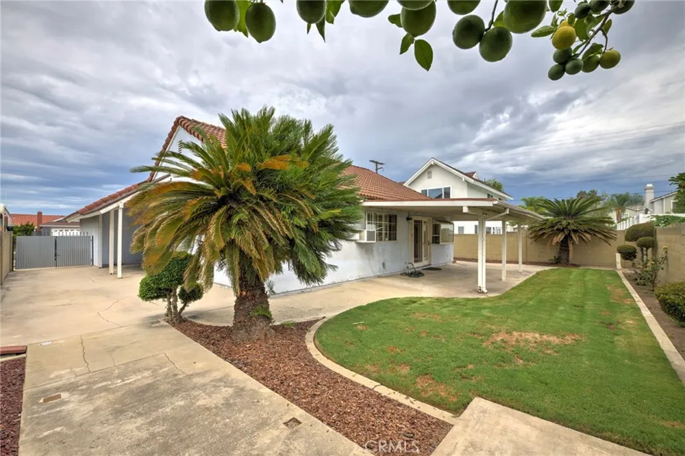 9146 Gregory Street Cypress, CA 90630