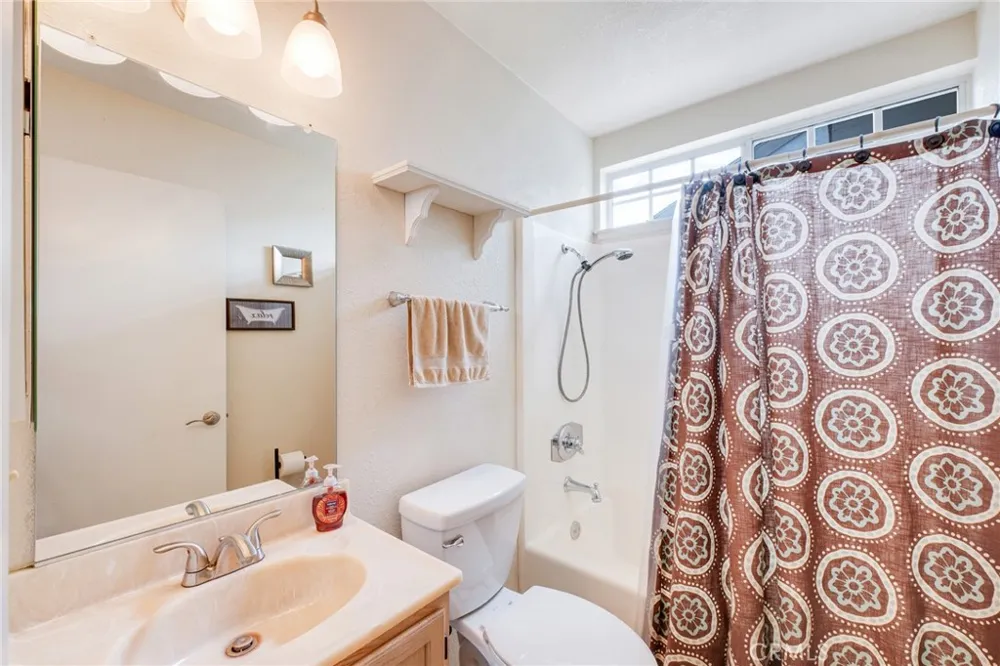 9146 Gregory Street Cypress, CA 90630