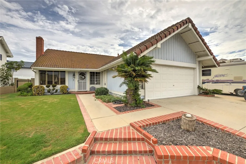 9146 Gregory Street Cypress, CA 90630