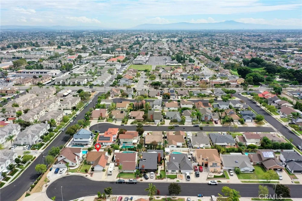 9146 Gregory Street Cypress, CA 90630