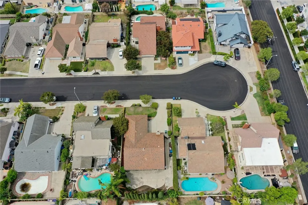 9146 Gregory Street Cypress, CA 90630