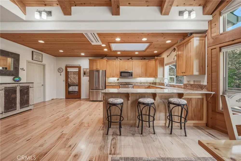 15785 Rainbow Drive Cobb, CA 95426