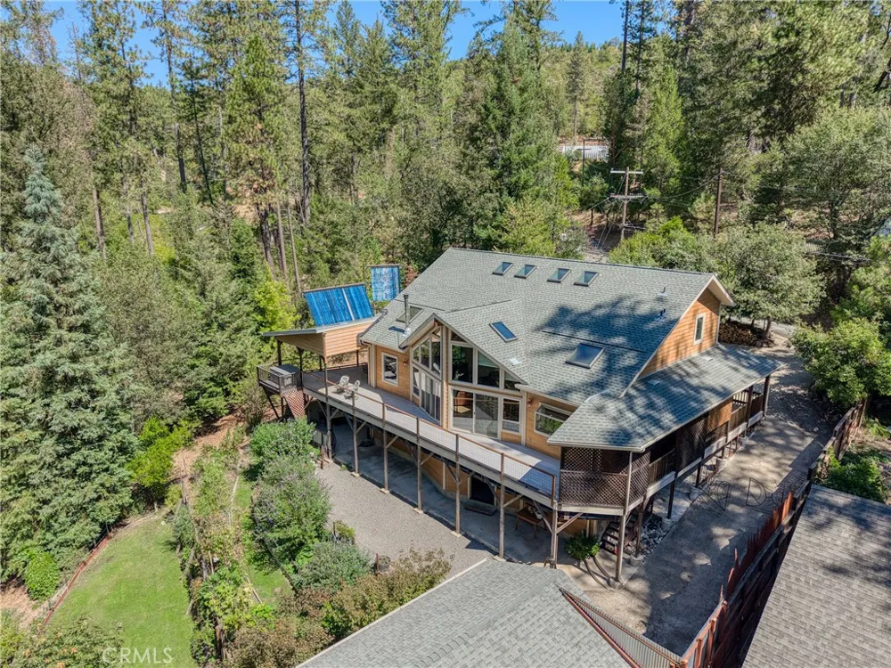 15785 Rainbow Drive Cobb, CA 95426
