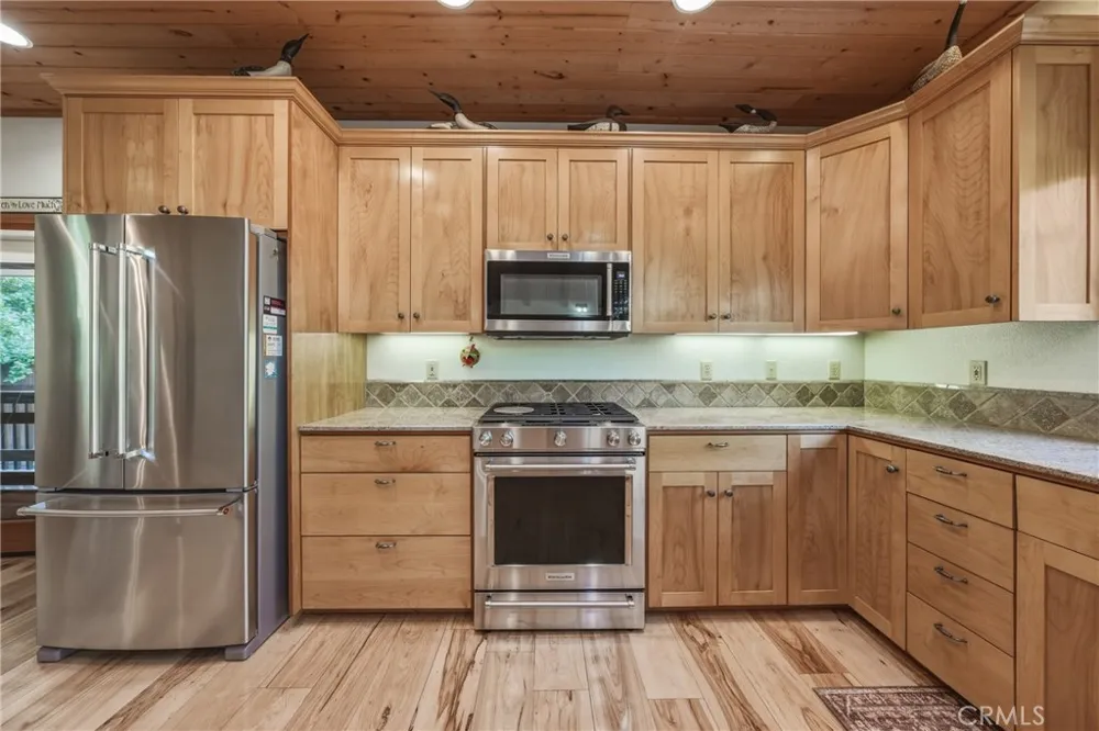 15785 Rainbow Drive Cobb, CA 95426