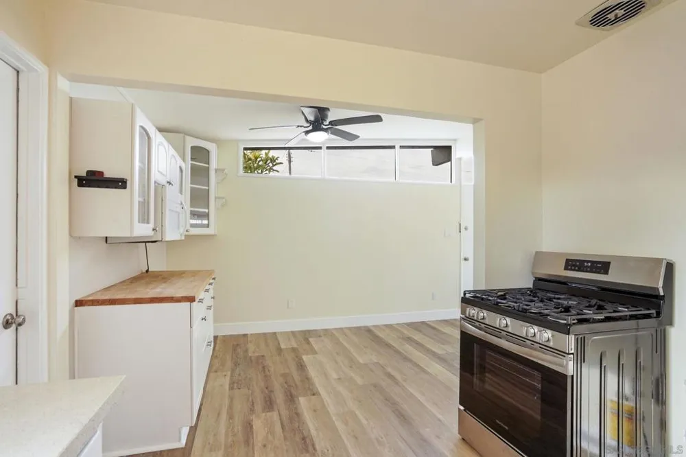 3515 Moccasin Ave San Diego, CA 92117