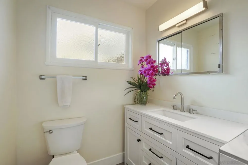 3515 Moccasin Ave San Diego, CA 92117