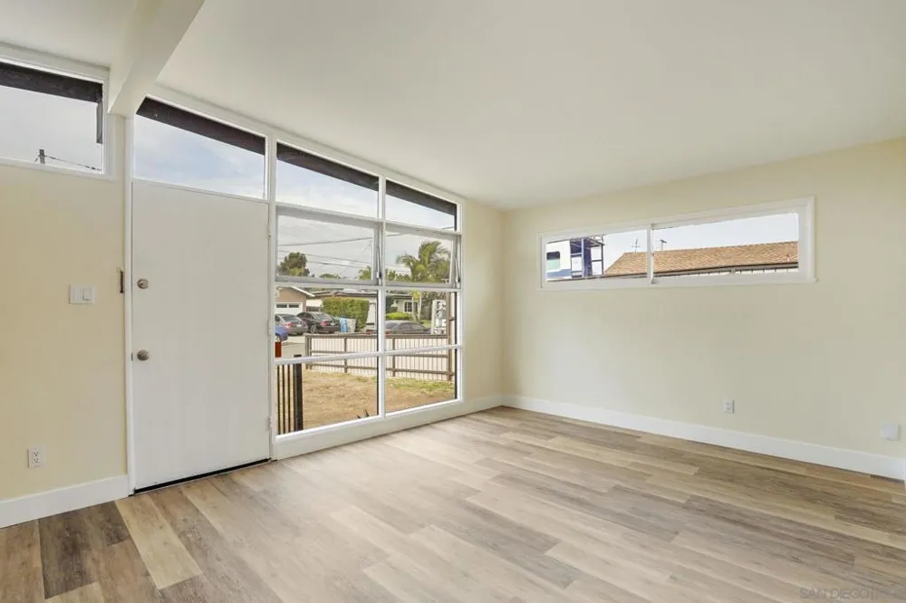 3515 Moccasin Ave San Diego, CA 92117