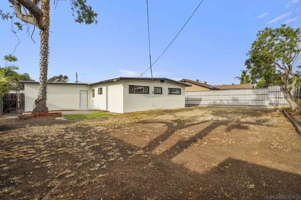 3515 Moccasin Ave San Diego, CA 92117