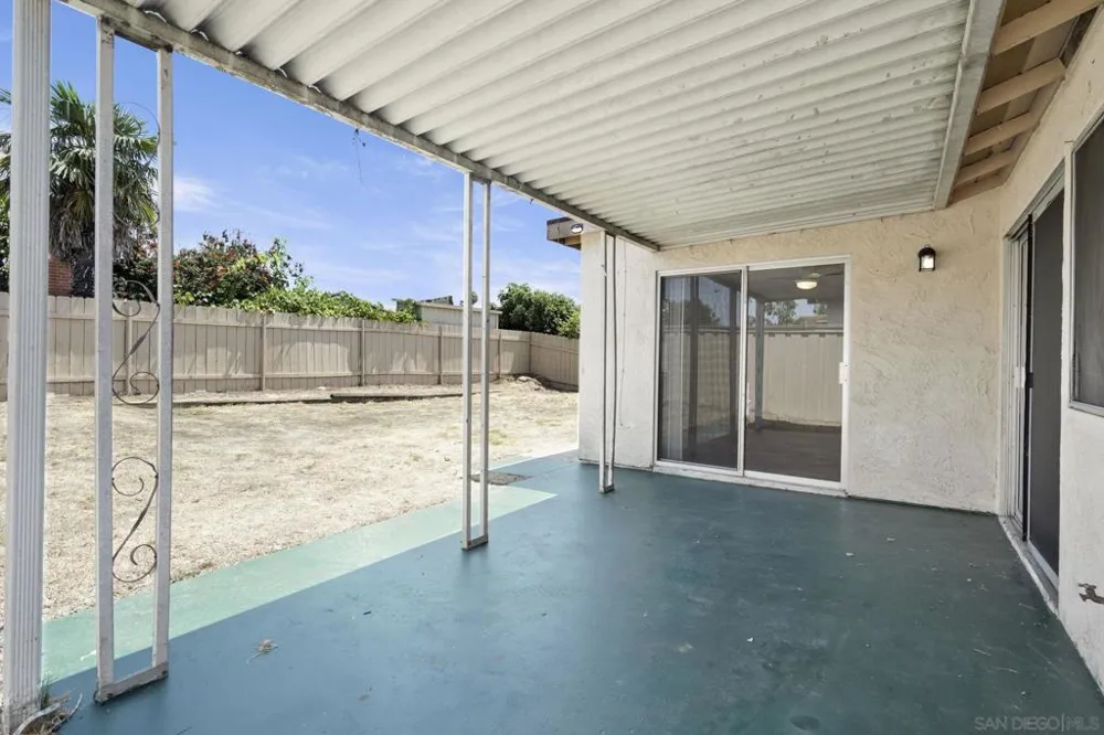 10625 Amantha Ave San Diego, CA 92126