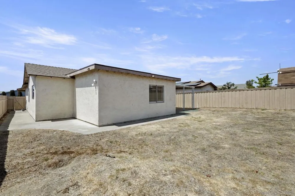 10625 Amantha Ave San Diego, CA 92126
