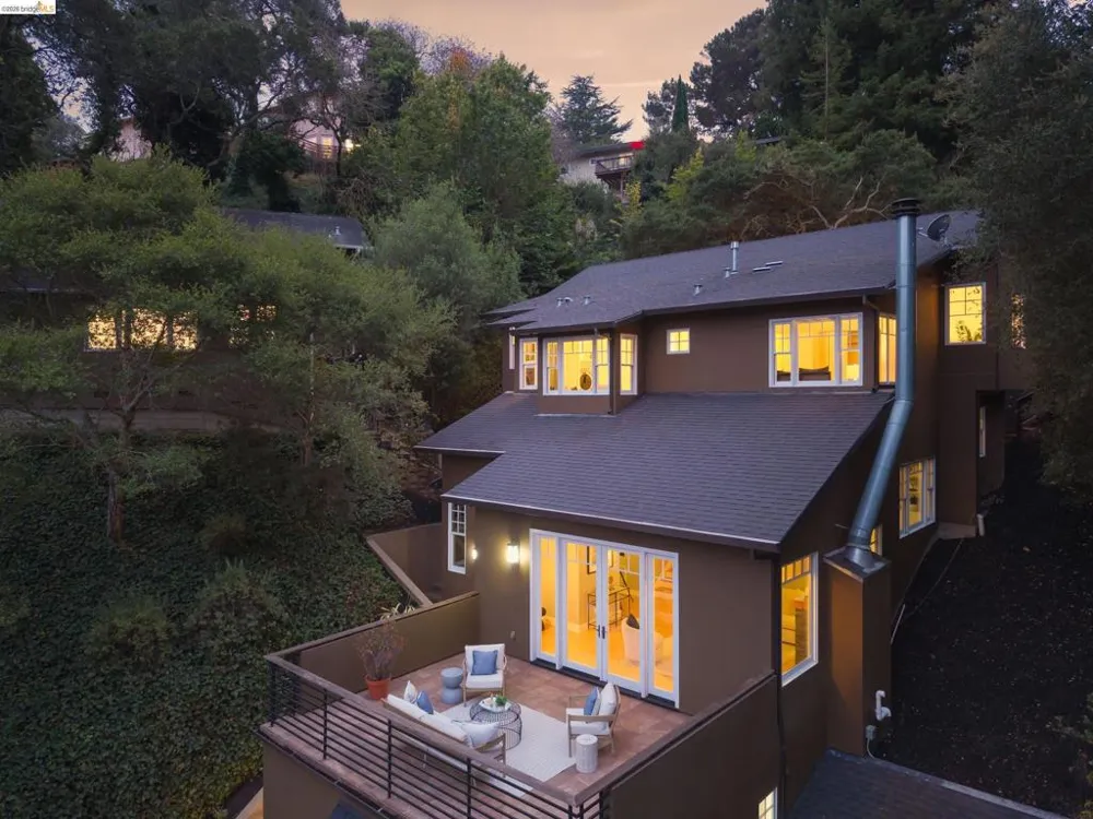 695 Florence Oakland, CA 94618