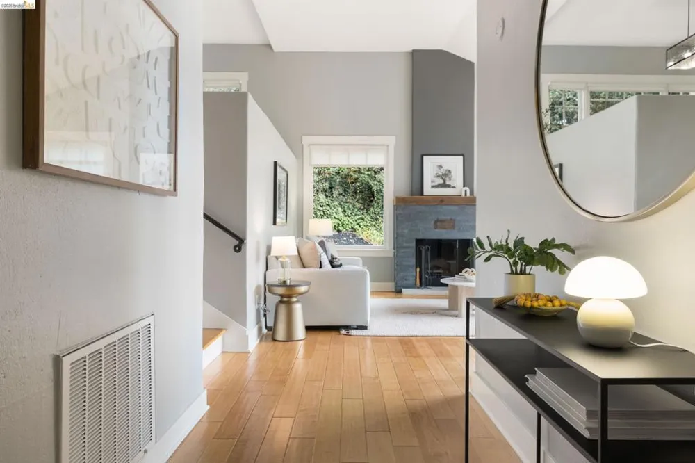 695 Florence Oakland, CA 94618