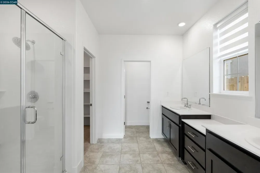 8300 Kevin Whiteley Dr Elk Grove, CA 95757
