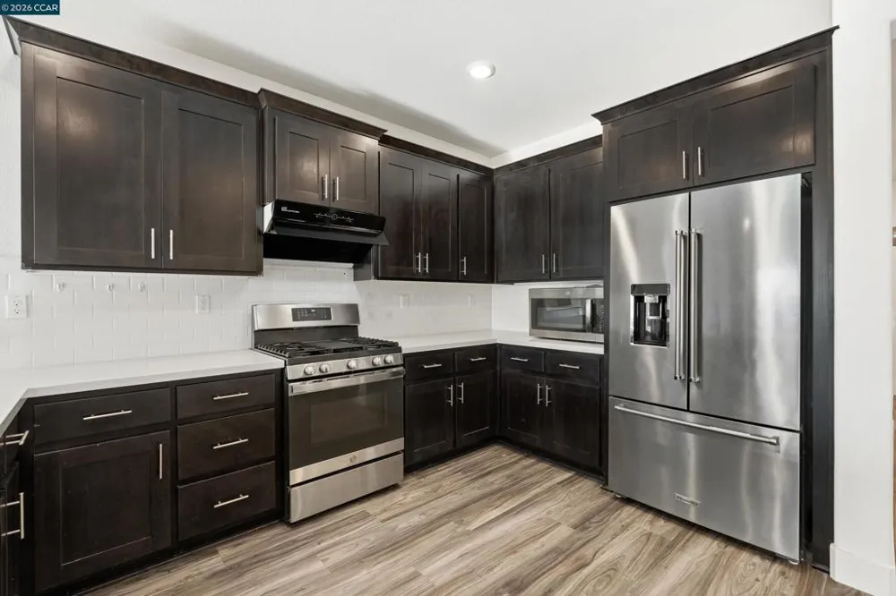 8300 Kevin Whiteley Dr Elk Grove, CA 95757